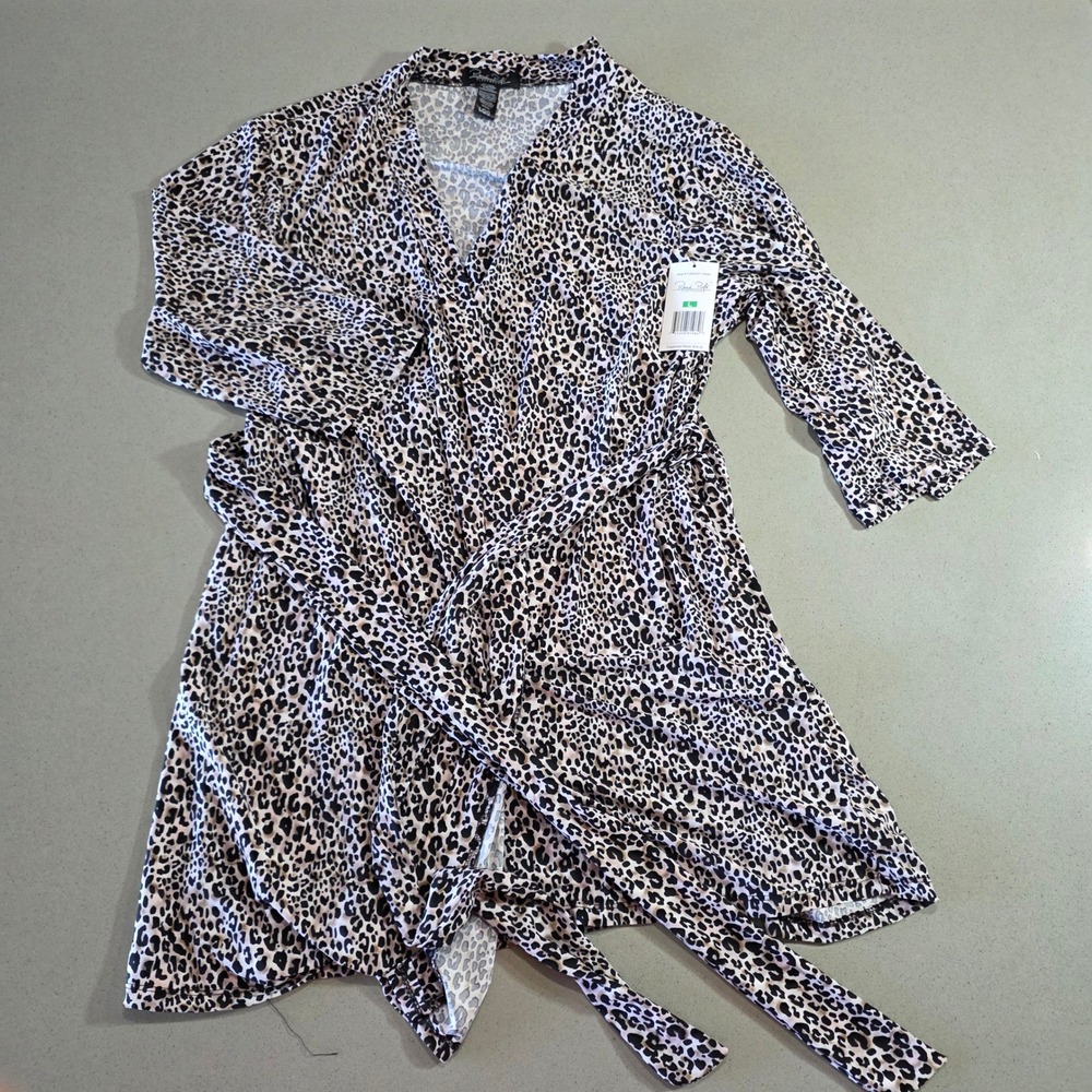 Rene Rofe Sleepwear Women Leopard Print Robe Animal Wrap Belted TJ564347 Large